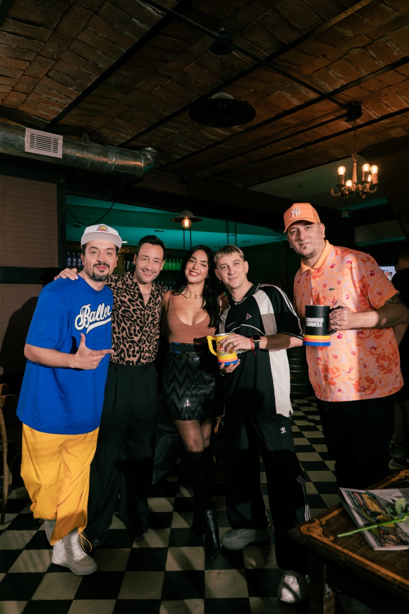 Luciano Pereyra sigue su era cumbiera y se une a Ángela Leiva en “Perdóname” 